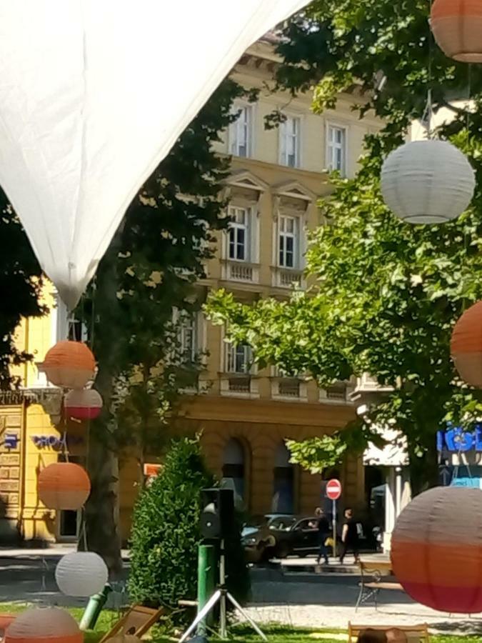 Apartment Zrinjevac Záhřeb Exteriér fotografie